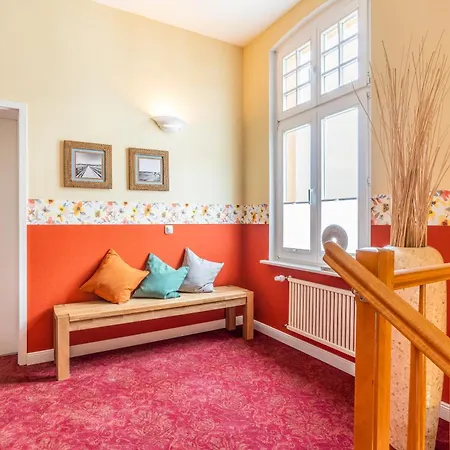 Strandhotel Moewe 3*