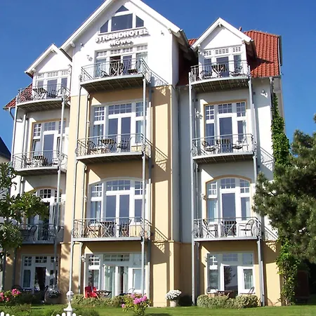 Strandhotel Moewe 3*