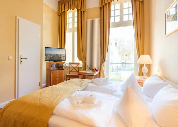 Strandhotel Moewe Hotel