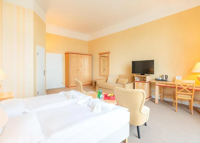 Strandhotel Moewe Hotel 3*