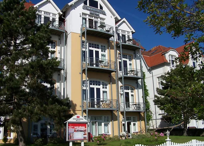 Strandhotel Moewe 3*