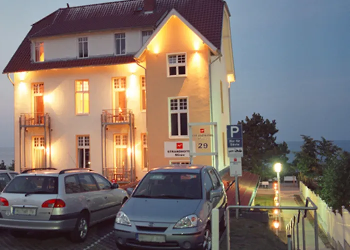 Strandhotel Moewe Hotel 3*