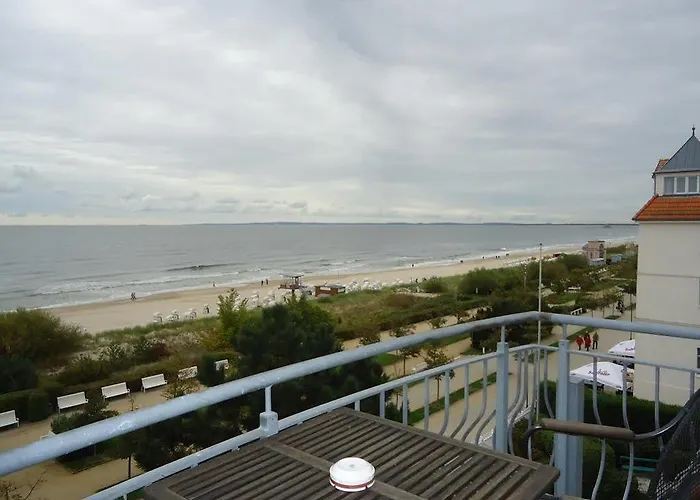 Strandhotel Moewe Hotel 3*