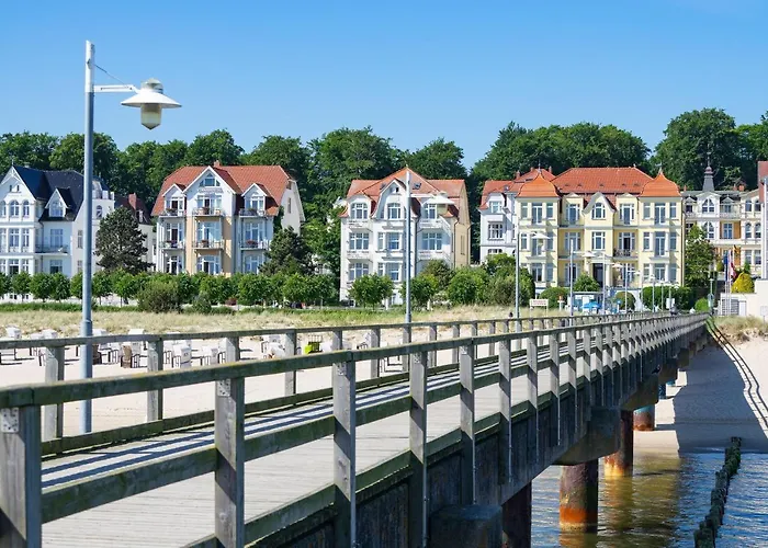 Отель Strandhotel Moewe